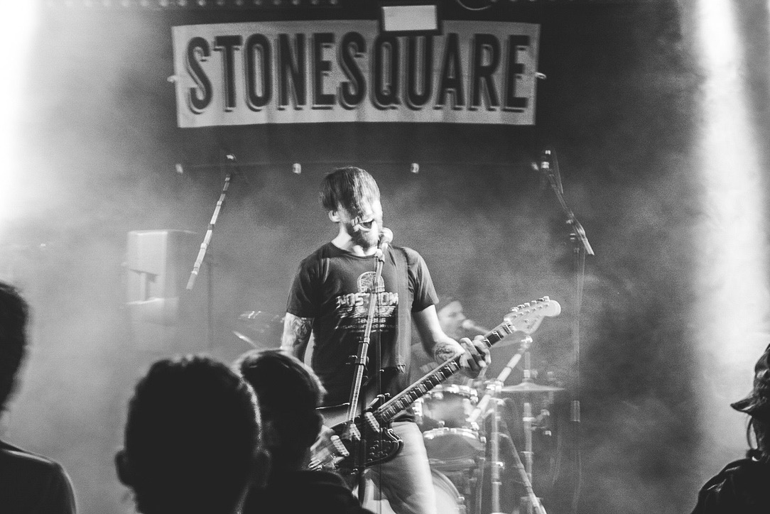 Stonesquare live vor Publikum